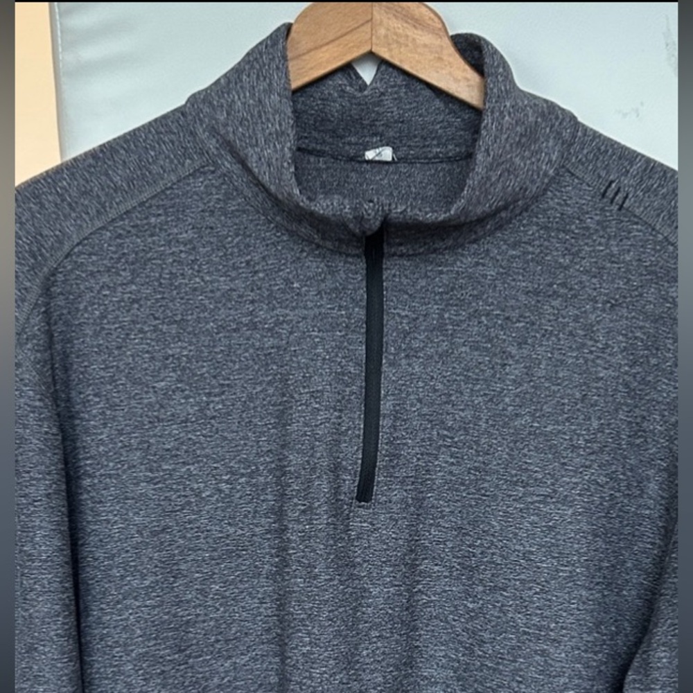 Lululemon Men’s Gray Half-Zip Performance Pullover Top Size XL